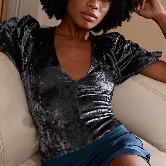 Free People Velvet Bodysuit Medium Noir Vamp Dark Romantic Whimsigoth Goth - Picture 1 of 6